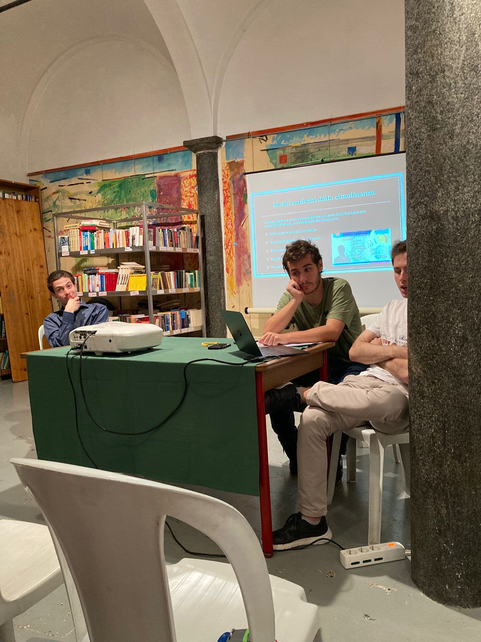 Il primo incontro di Intelligere!